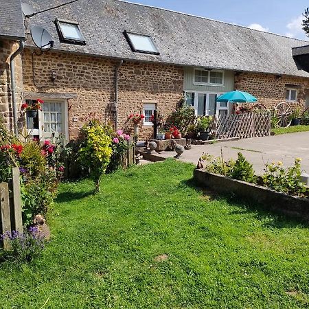 Ferienwohnung Les Petits Champs Buais-les-Monts Exterior foto
