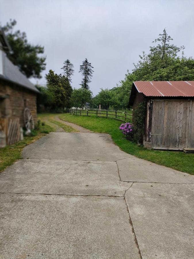 Ferienwohnung Les Petits Champs Buais-les-Monts Exterior foto